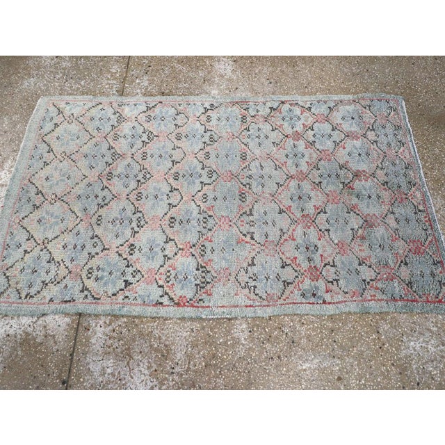 Galerie Shabab Collection Mid-20th Century Turkish Anatolian Throw Rug For Sale - Image 4 of 8