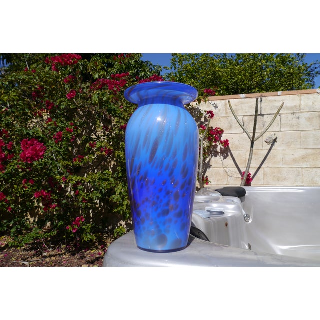 Contemporary Blue Ombre Art Cased Glass Vase With Gold Glitter Drip Swirl Accents Hand Blown For Sale - Image 13 of 13