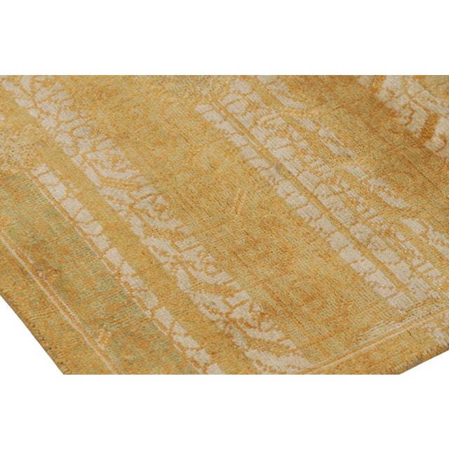 Traditional Rug & Kilim’s Samarkand-Inspired Rug, Muted Geometric-Floral Patterns in Gold For Sale - Image 3 of 8