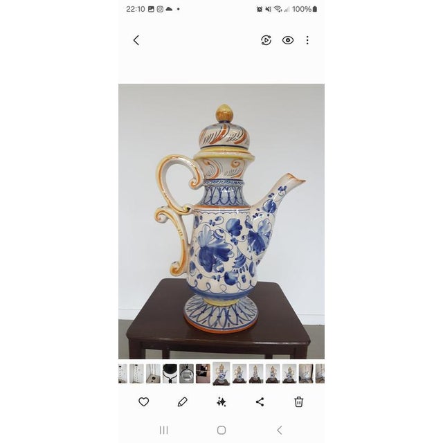 Italy Ceramic Majolica Teapot from Deruda For Sale - Image 4 of 9