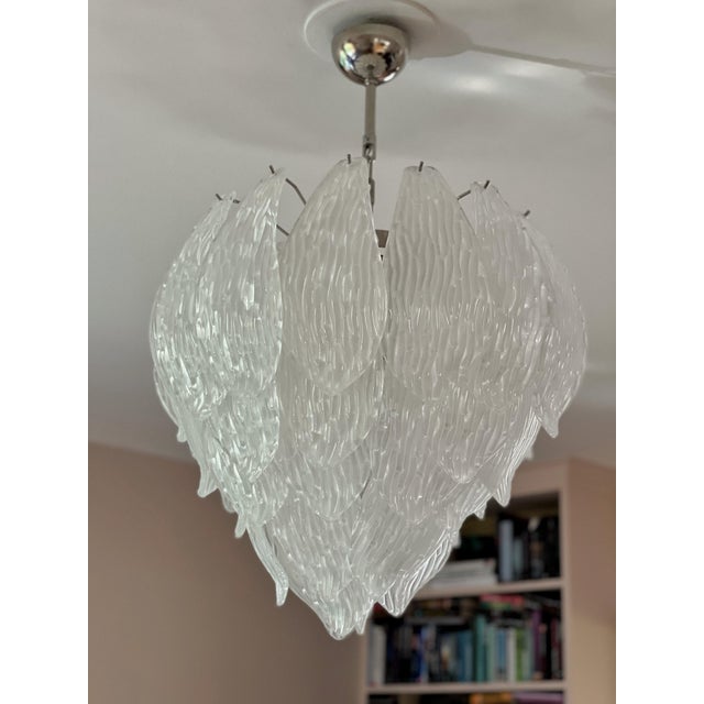 Classic Murano Chandelier with Frosted Curved Glass Petals. For Sale - Image 3 of 9