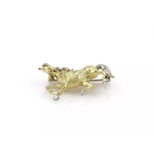 Contemporary Diamond Horse 18k Two Tone Gold Brooch Pin For Sale - Image 3 of 5