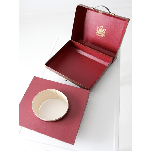 Antique Knox Hat Box For Sale - Image 9 of 12