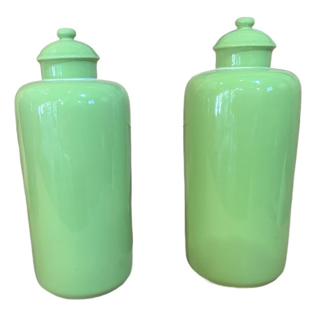 Middle Kingdom Emerald Green Vases For Sale