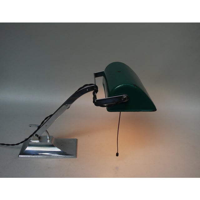 Art Deco Bankers Lamp in Chrome-Plated and Green Enameled Shade, 1920s For Sale - Image 11 of 18