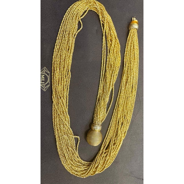Gold 158 Gm of 18 Karat Gold With 18 Strand 24 " Long Lariat & Heavy Clasp Necklace For Sale - Image 8 of 8