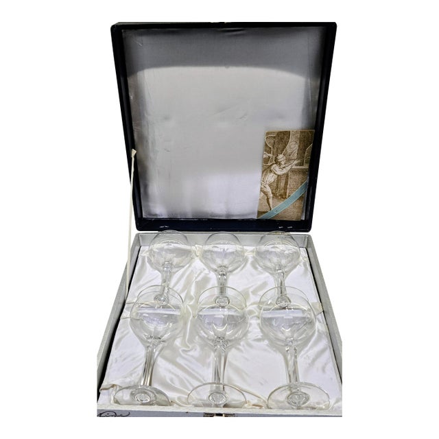 Vintage Hoya Crystal Japan Cut Crystal Wine Glasses – Set of 6 with Original Satin Case For Sale