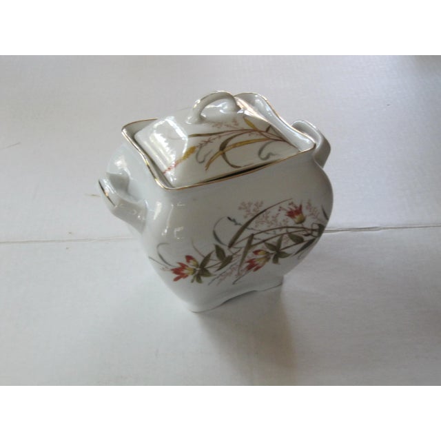 Vintage Fall Flower Bowl With Lid, this small biscuit jar could be used to store and serve cookies and other small treats...