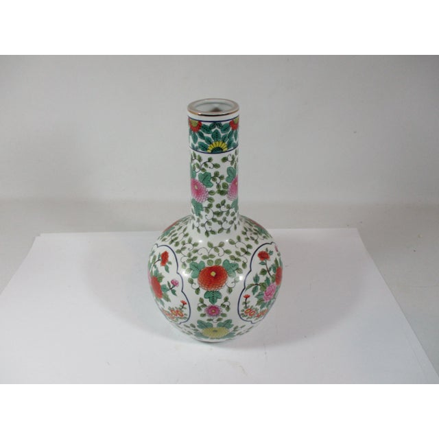 Large Asian Hand Painted Bulbus Long Neck Vase For Sale - Image 4 of 8