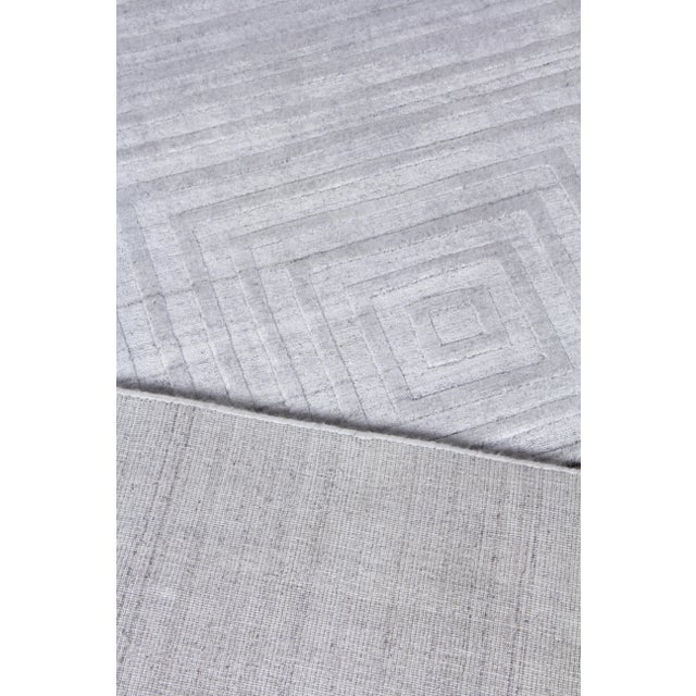 Ivory Exquisite Rugs, Chesterfield, Hand Loom, Bamboo Silk, Ivory (12'x15') Area Rug For Sale - Image 8 of 9