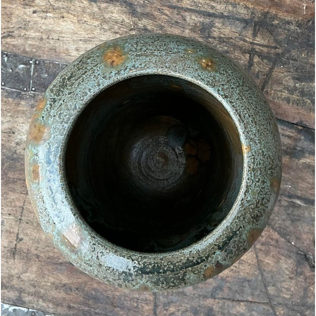 Late 20th Century Vintage Original Studio Pottery Ribbed Vase For Sale - Image 5 of 12