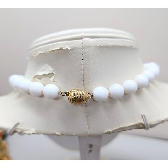 Vintage 1980s Signed Les Bernard Goldtone White Beaded Necklace For Sale In Philadelphia - Image 6 of 7