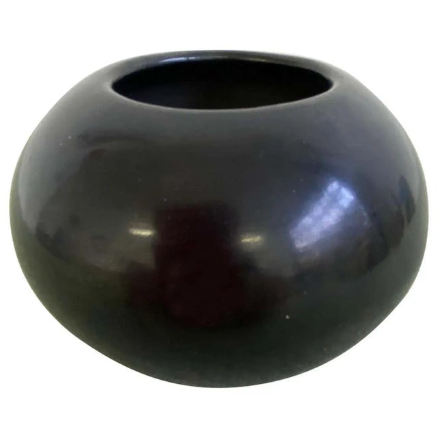 Maria Poveka Martinez Black Slip Pot For Sale In Philadelphia - Image 6 of 6