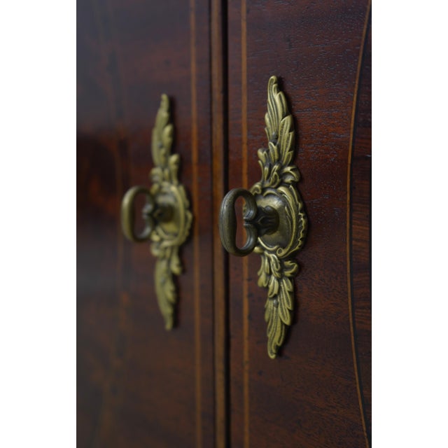 Henredon Dome Top Mahogany China Cabinet For Sale - Image 10 of 18