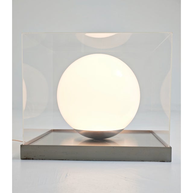 Mid-Century Modern Table Lamp in Glass, Acrylic Glass and Metal, Italy, 1970 For Sale - Image 3 of 18