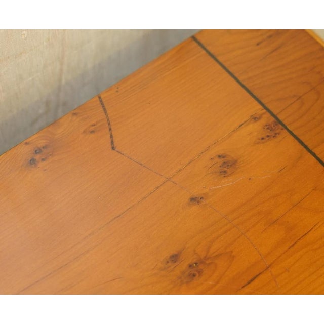 Vintage Burr Yew Wood Lamp Side Tables, Set of 2 For Sale - Image 17 of 18