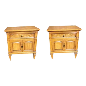 Mid 20th Century Thomasville Neoclassical French Style Fruitwood Bedside Tables Set of 2