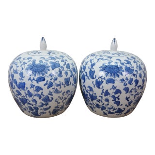 Pair of Chinese Blue White Porcelain Chrysanthemum Ginger Jars Mantle Urns 9" For Sale