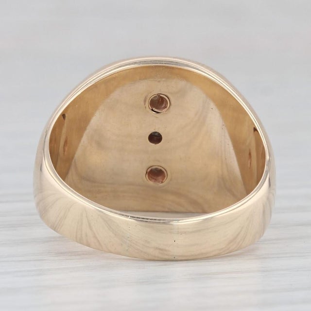 0.10ctw Diamond Masonic Signet Ring 10k Gold Size 10.25 Square Compass Tools For Sale - Image 4 of 7