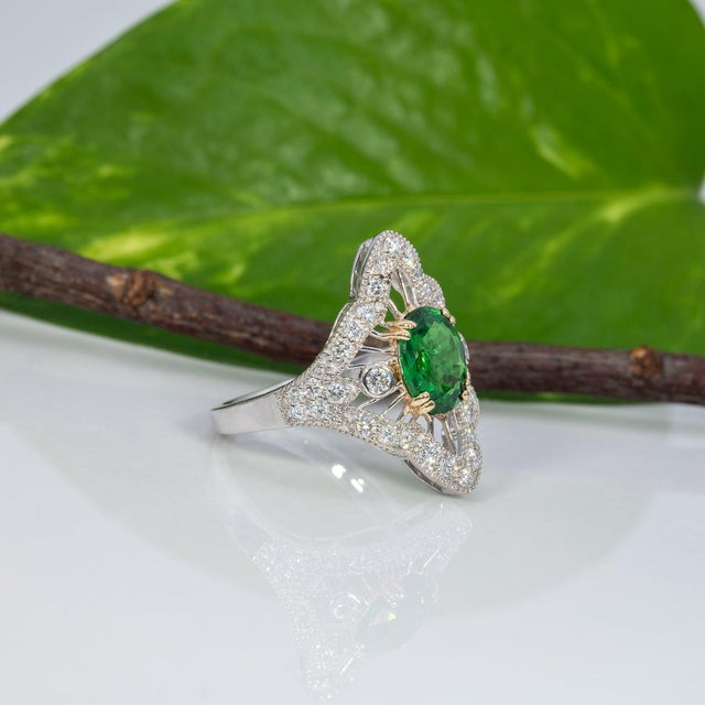 Metal 1.9Ct Tsavorite Garnet Ring With Natural Diamond Accents: Solid 14k Gold, 9x7mm, Size 6.75 For Sale - Image 7 of 9