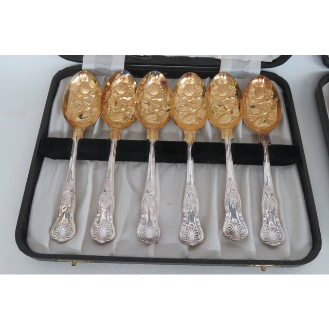Mid 20th Century William Adams Sheffield England 12pc Boxed Set Spoons Epns A1 Silver Plate 4962b For Sale - Image 5 of 18
