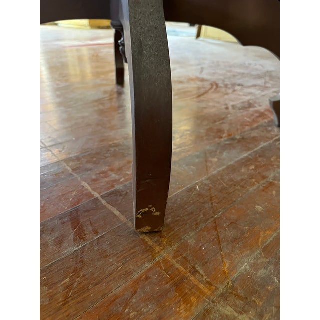 Mid 20th Century French Provincial Style Oval Marble-Top Coffee Table | Italian Marble | Carved Rose Appliqué | X-Stretcher Base For Sale - Image 11 of 12