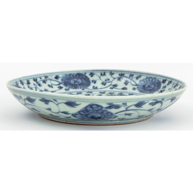 Chinese Blue and White Porcelain Shallow Bowl For Sale In New York - Image 6 of 7