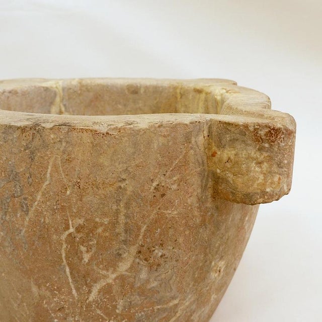 Large 19th Century Mortar in Saint Rémy Marble For Sale - Image 5 of 15