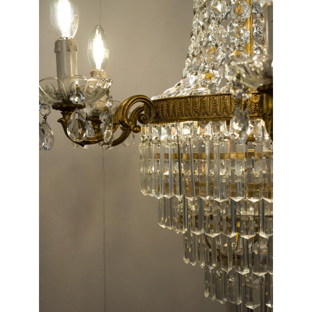 Empire-Style Chandelier in Cut Crystal, Italy, 1950s For Sale - Image 4 of 13