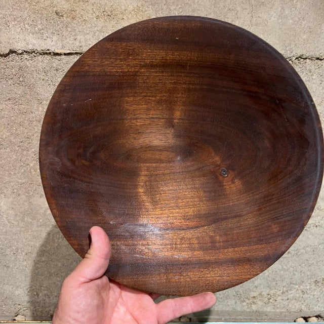 George Nakashima Midcentury Modern Decorative Bowl, Solid Walnut, Usa, Signed, 1960s For Sale - Image 4 of 9
