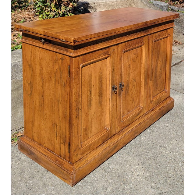 Henredon 1970s Henredon Artefacts Oak Fliptop Bar Cart, Attributed For Sale - Image 4 of 10