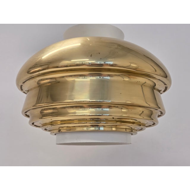 Artek A335B lamp, designed by Alvar Aalto and manufactured by Valaistustyö Ky. The lamp is in very good used condition....