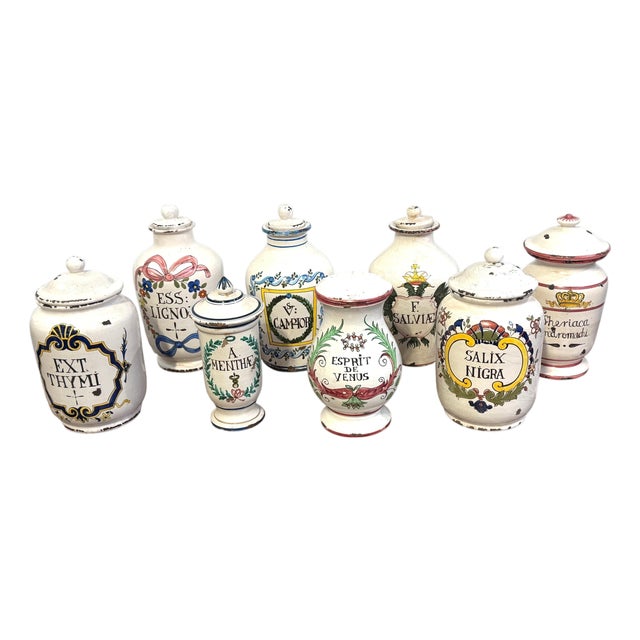 Set of 8 Italian Hand-Painted Apothecary Jars with Lids, Montelupo, Tuscany For Sale