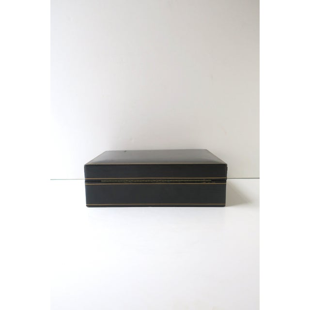 Italian Leather Jewelry Box, Mid-20th Century, Italy For Sale - Image 11 of 13