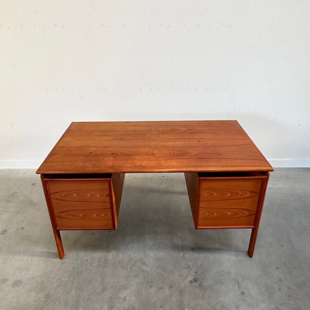 Mid-Century Modern Danish Freestanding Desk in Teak from GV Møbler, 1960s For Sale - Image 13 of 17