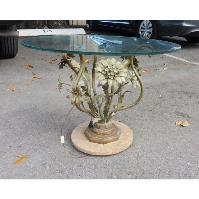 Metal 1960's Vintage Italian Hollywood Regency Tole Flowers Table For Sale - Image 7 of 7