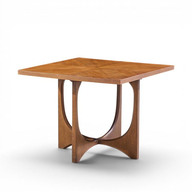 Broyhill Brasilia Mid Century Walnut Side Tables - Pair For Sale In Chicago - Image 6 of 11
