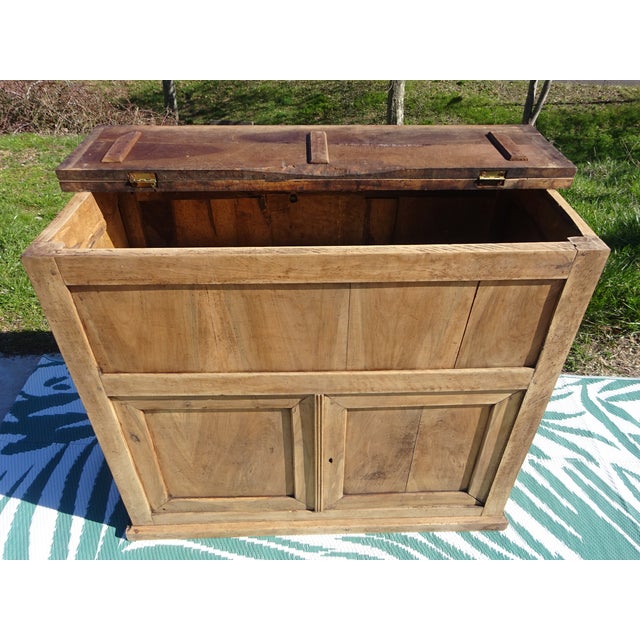 Vintage Buffet in Wood For Sale - Image 14 of 18