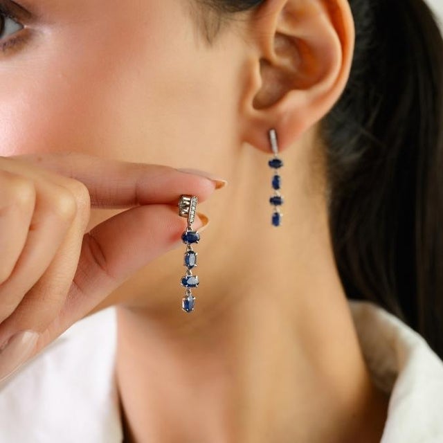 Contemporary Vintage-Inspired Natural Blue Sapphire & Diamond Drop Earrings in 14k Gold- A Pair For Sale - Image 3 of 12