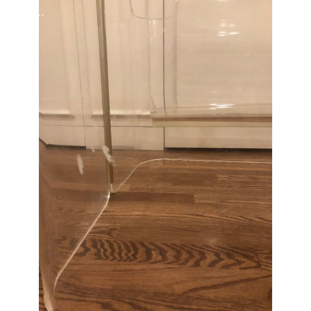 1960s Mid-Century Brass Detail Lucite Ribbon Chair For Sale - Image 5 of 13