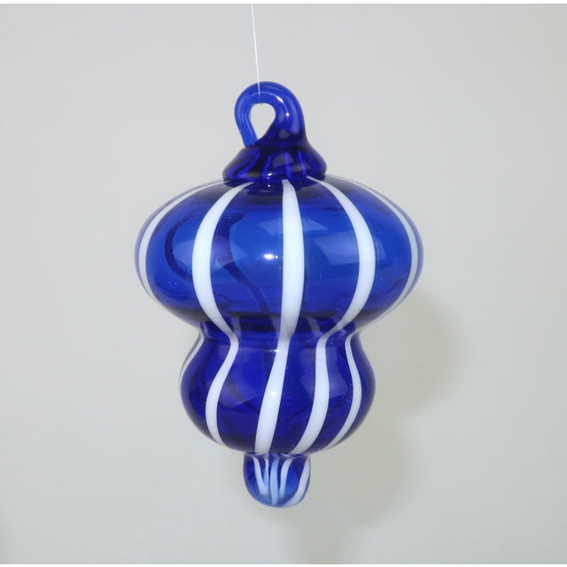 1990s Art Glass Christmas Holiday Ornaments Including Thames Glass, Set of 3 For Sale - Image 5 of 10