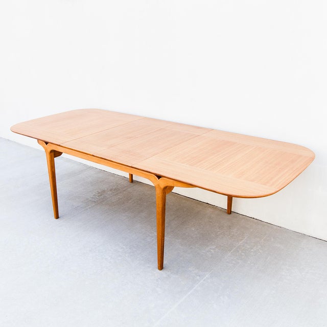 Restored 1950s Mahogany Dining Table With Two Leaves Attributed to Brown Saltman For Sale - Image 15 of 17