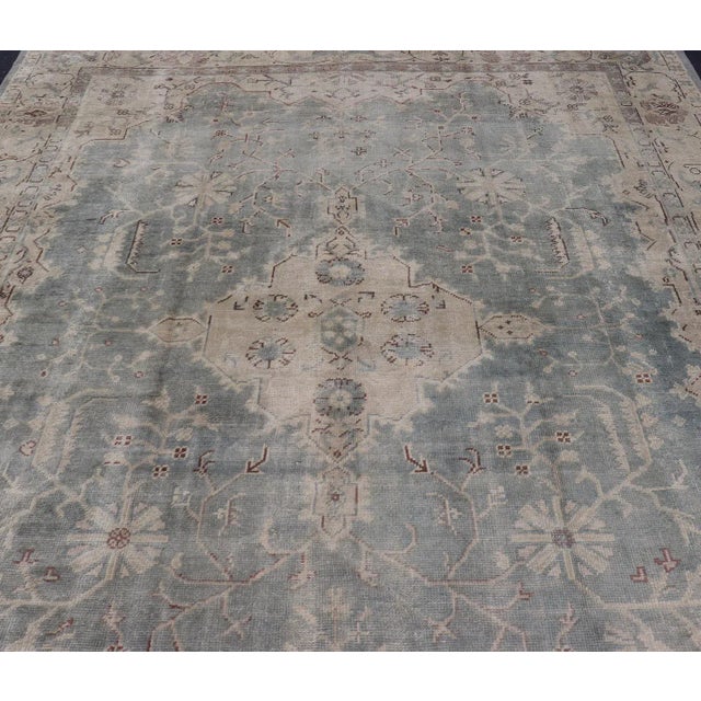 Cream Antique Turkish Oushak Rug With Medallion With Light Gray-Blue, Cream, and Brown For Sale - Image 8 of 12