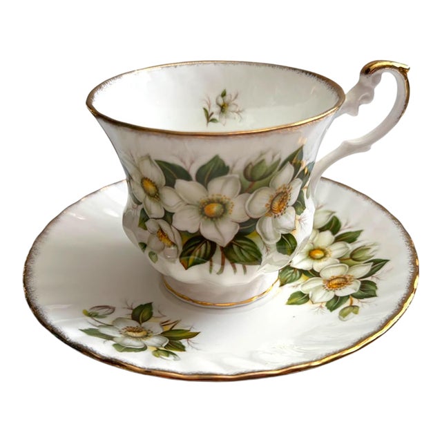 Vintage Royal Minster Christmas Rose Teacup & Saucer | Fine Bone China For Sale