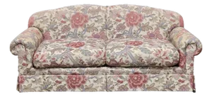 Henredon Furniture Sofa Upholstered in Needlepoint Fabric High End W Pillows