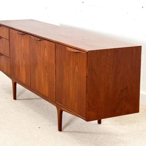 Dunvegan Sideboard from McIntosh For Sale - Image 10 of 14