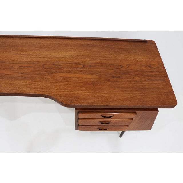 Mid-Century Modern Teak Desk by Louis Van Teeffelen for Webe, 1950 For Sale - Image 13 of 18