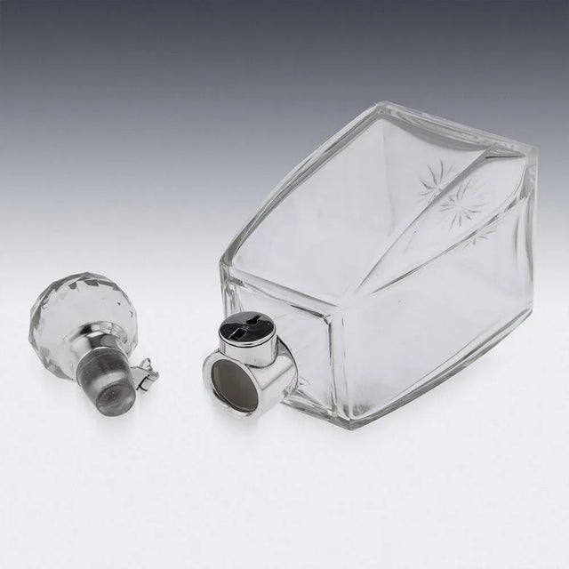 Silver 20th Century English Solid Silver & Glass Spirit Decanter from Mappin & Webb, 1929s For Sale - Image 8 of 13