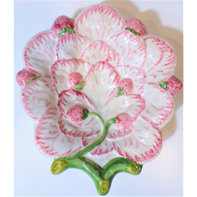 1980s Vintage Strawberry Majolica Plate Made in Portugal For Sale - Image 5 of 9