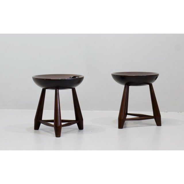 Mocho Stools in Brazilian Walnut by Sergio Rodrigues, 1960s, Set of 2 For Sale - Image 4 of 16